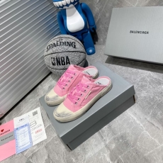 Balenciaga Slippers